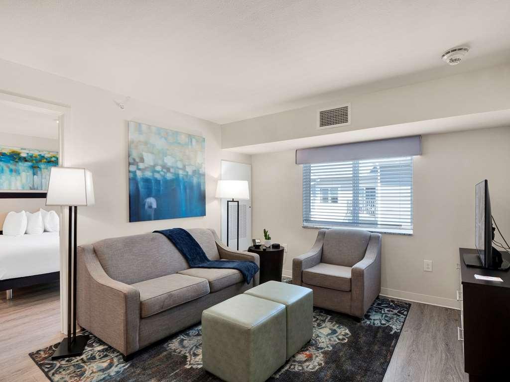 Waterwalk Charlotte Arrowood Hotel Kamer foto
